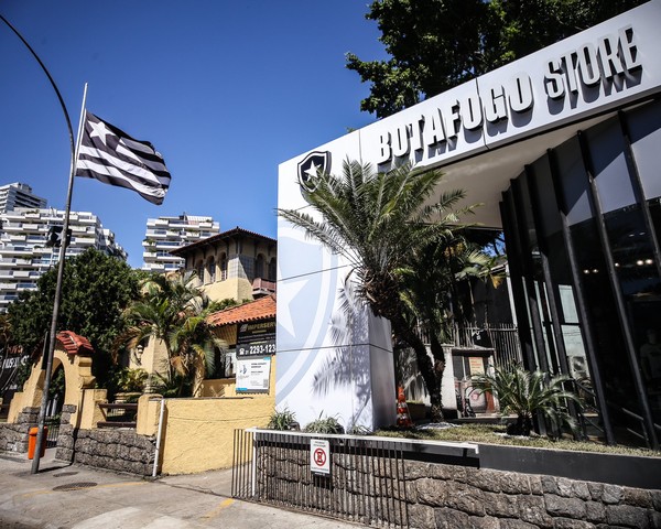 Auto Esporte, Tiquinho e Arthur Cabral: paraibanos são citados em lista de credores do Botafogo