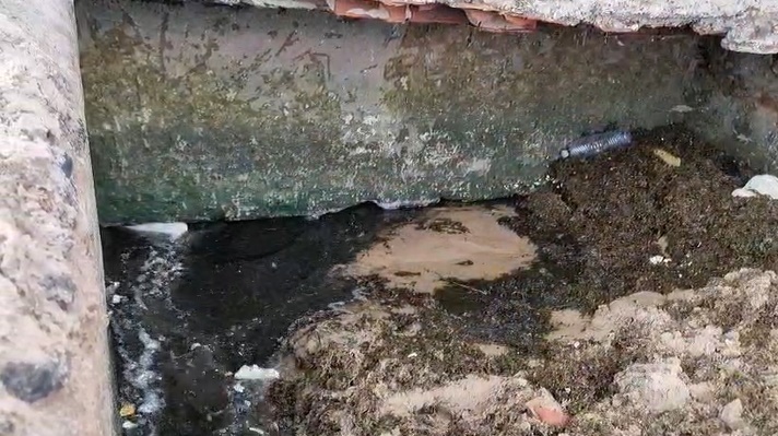 Prefeitura de João Pessoa notifica Cagepa para corrigir vazamento de esgoto  na orla