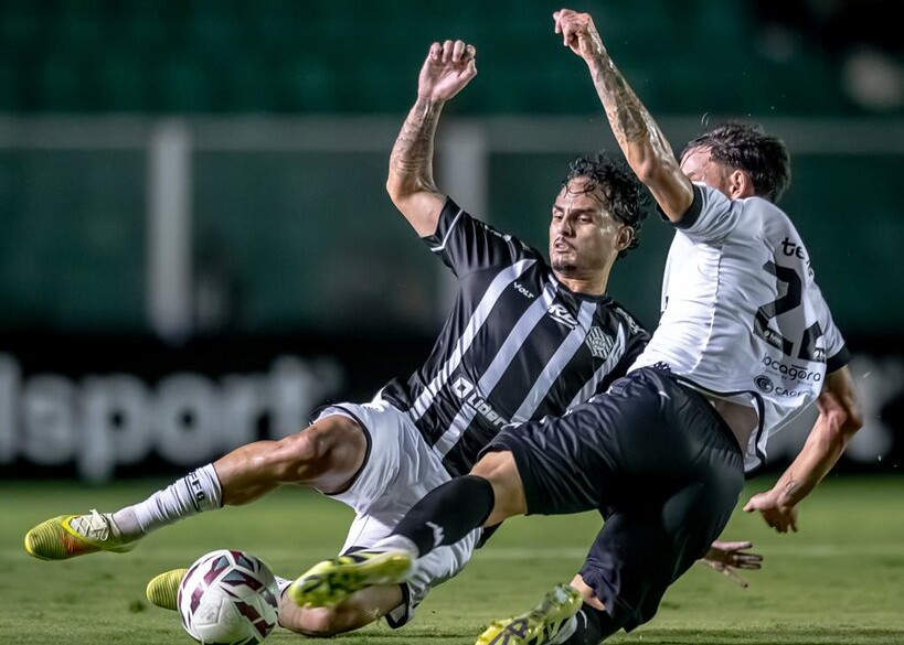 Falha do goleiro e expulsão pesam, e Botafogo-PB perde para o Figueirense