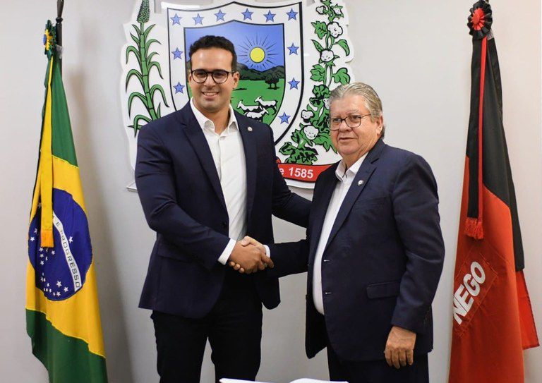 TRE-PB aplica multa de R$10 mil a Lucas e João por propaganda eleitoral antecipada