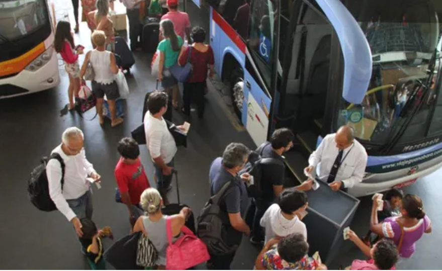 Decreto autoriza transporte intermunicipal gratuito 24h antes e 24h depois das Eleições na PB