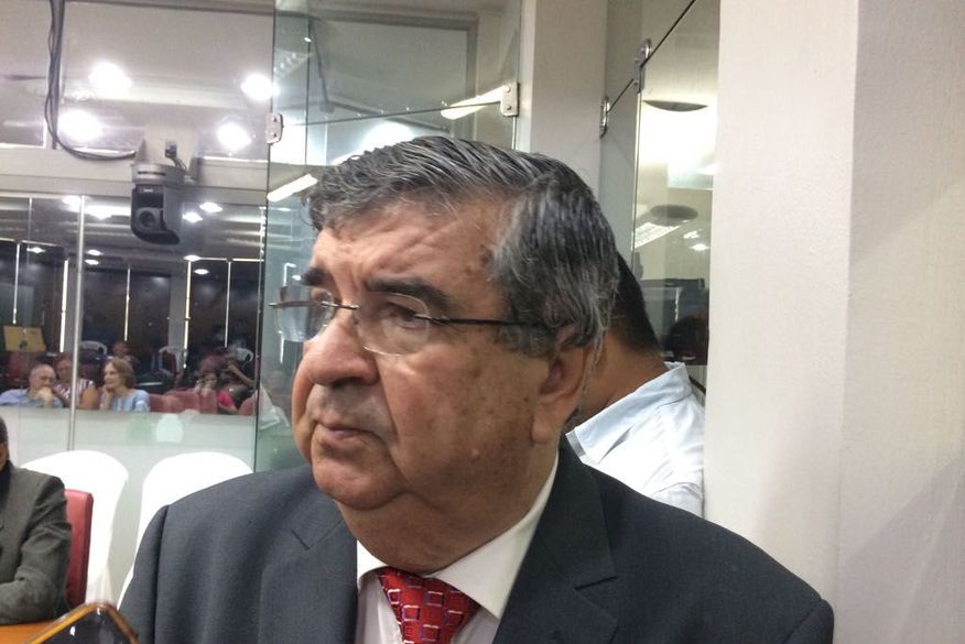 Paulino decide permanecer no MDB mesmo com apoio de Léa a Cícero em Guarabira