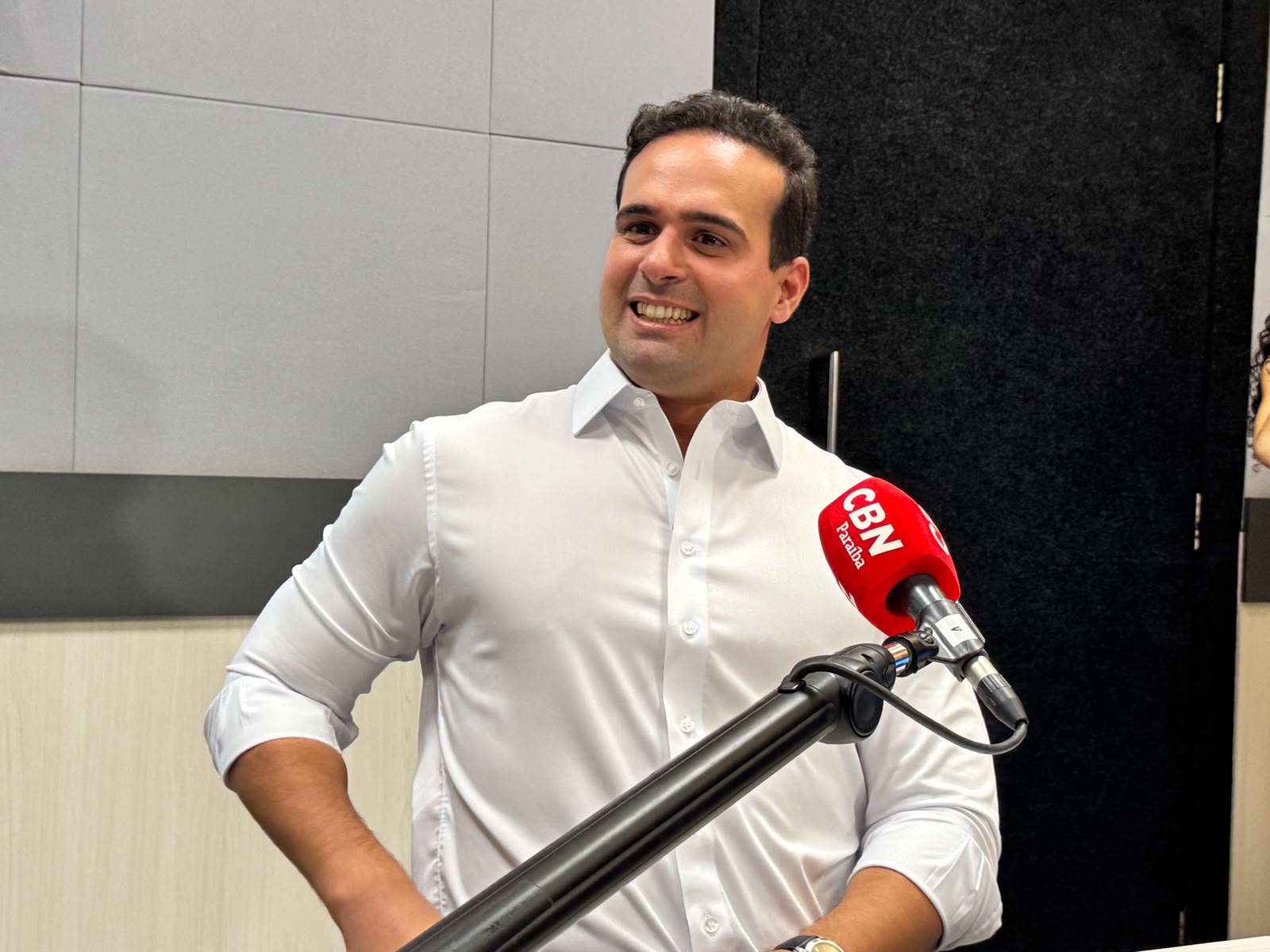 Quaest: Lucas Ribeiro lidera entre mulheres e eleitores de 35 anos ou mais na Paraíba