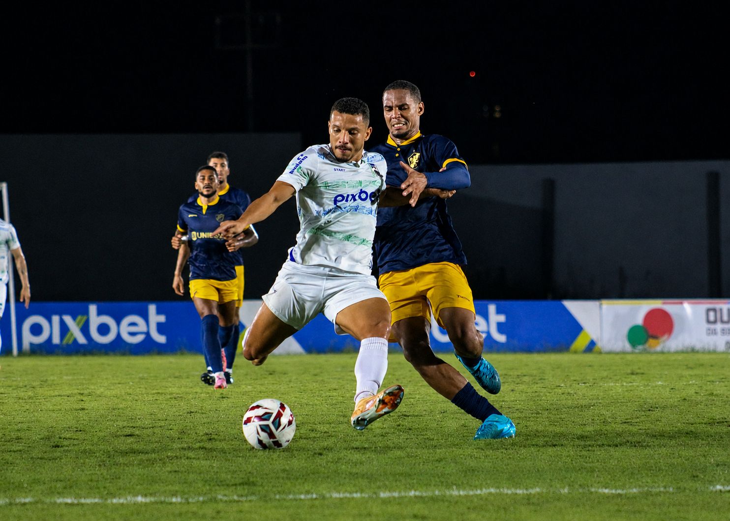 Serra Branca empata com Retrô e garante classificação na Série D