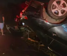 Batida entre carros deixa três mortos na BR-230, em Campina Grande
