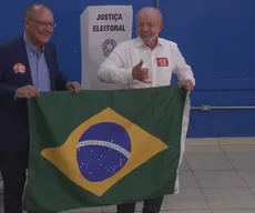 Presidente Lula vota em São Paulo e diz estar 'agradecido ao povo brasileiro'