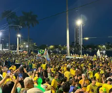 Efraim e vice de Flávio, Alfredo Gaspar, comandam ato em Campina Grande