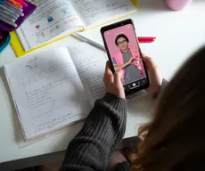 Estudar pelo TikTok: especialistas explicam como usar a rede sem perder o foco