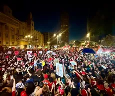Evento pró-Lula com Erika Hilton, autora da PEC 6x1, reúne multidão em João Pessoa