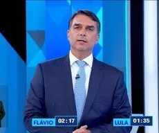 Flávio Bolsonaro e os nove dedos de Lula