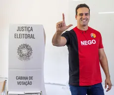 Governador reeleito da PB, Lucas Ribeiro vota no 2º turno