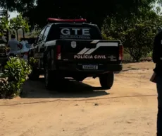 Homem é preso suspeito de matar mãe com golpes de enxada, em Cruz do Espírito Santo