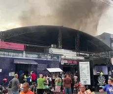 Incêndio destrói totalmente quatro lojas do Centro Comercial de Passagem, em João Pessoa