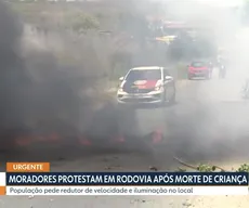 Moradores bloqueiam PB-095 após morte de criança e cobram melhorias na sinalização