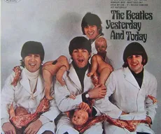 Os Beatles foram açougueiros com bonecas ensanguentadas
