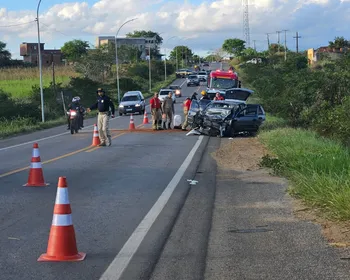 Acidente na BR-104 deixa um morto e dois gravemente feridos na Paraíba