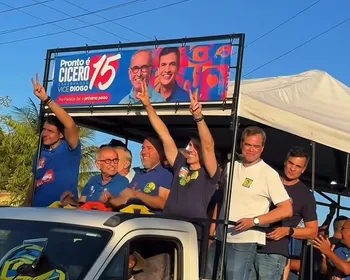 Apoio cruzado se repete: George Morais participa de carreata com Cícero em Serra Branca