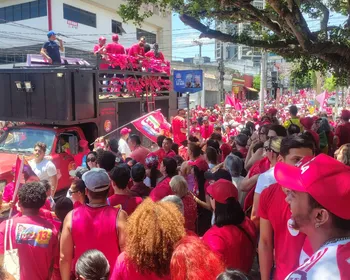 Atos pró-Lula marcam último dia de campanha em Campina e João Pessoa