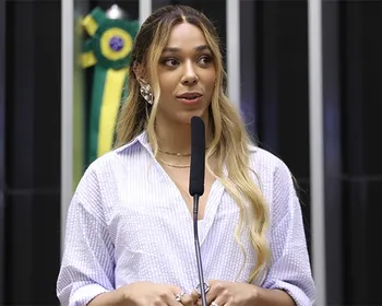 Autora do fim da 6x1, Erika Hilton participará de manifestação em João Pessoa nesta terça-feira