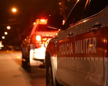 Criança de 10 anos denuncia maus-tratos contra irmão mais novo e pai é preso no Sertão da PB