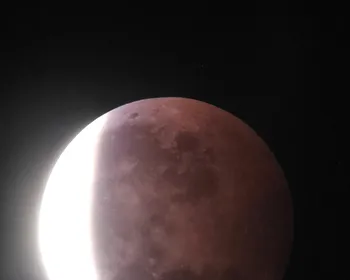 Eclipse lunar parcial: veja fotos do fenômeno registradas em cidades da Paraíba