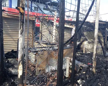 Incêndio destrói bar e loja de roupas, em João Pessoa