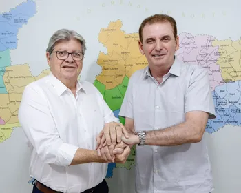 João Azevêdo define Chico Mendes e Roberto Franca como suplentes na disputa pelo Senado