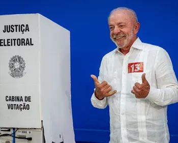 Lula é reeleito presidente e vai governar o Brasil pela 4ª vez