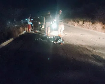 Motociclista morre em acidente com caminhonete entre Teixeira e Maturéia