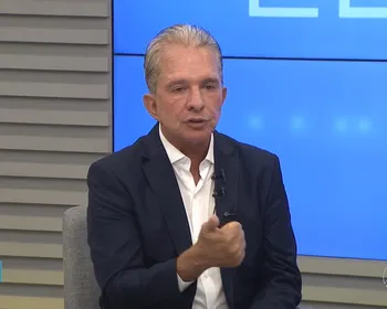 Nabor não vê crime na relação de Hugo com Vorcaro, mas diz que não aceitaria convites
