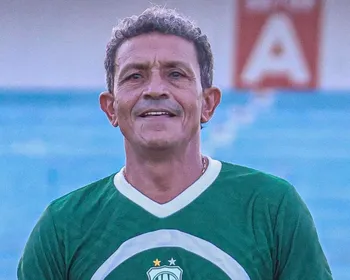 Relembre a carreira de Edmundo, atacante que marcou época no futebol paraibano