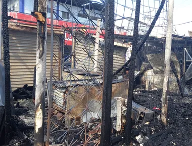 Incêndio destrói bar e loja de roupas, em João Pessoa