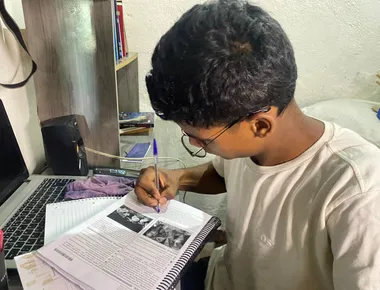 Quanto custa chegar à universidade? Estudantes revelam gastos com preparação para o Enem