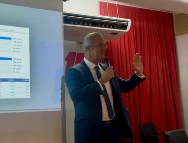 "Shopee do voto": campanha de Cícero protocola AIJE para apurar 'sistema de compra de votos'