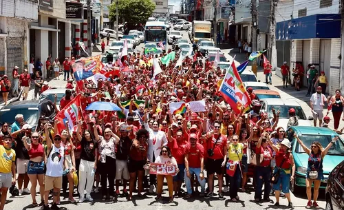 
					Apoiadores de Lula promovem mobilizações em cidades da Paraíba
				
				