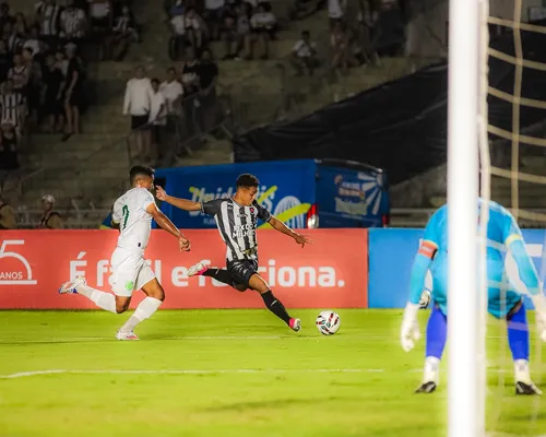 
					Botafogo-PB perde para o Floresta no Almeidão e amarga segunda derrota no quadrangular da Série C
				
				