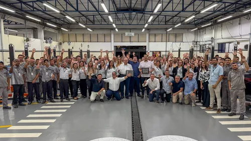 
					‘Concessionária Classe A’: Brazmotors e Autovia recebem prêmio da GM
				
				