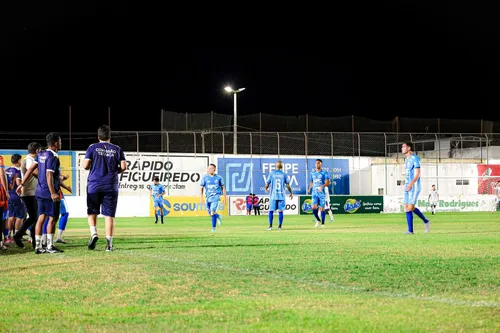 
					Cruzeiro-PB vence Serrano-PB com gol no último minuto e avança à semifinal da Segundona
				
				