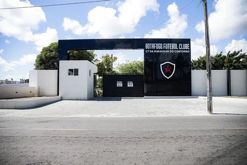 
					Fora do Paraibano Feminino pela 1ª vez, Botafogo-PB paralisa categoria e ignora Lei da SAF
				
				