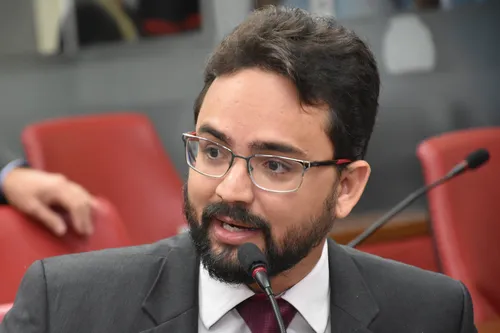 
					Veja o desempenho dos candidatos paraibanos ligados ao esporte nas Eleições 2026
				
				