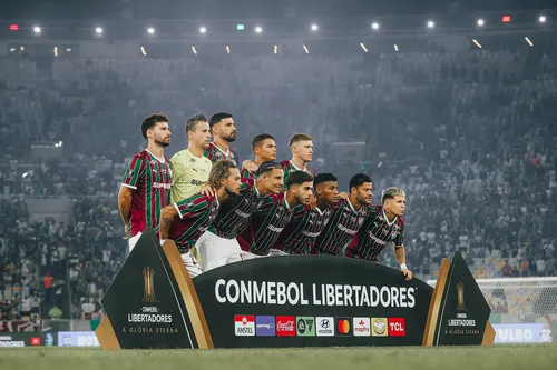 
					IA aponta brasileiros que devem avançar às quartas de final da Libertadores 2026
				
				