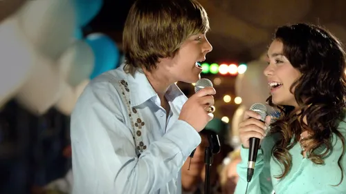 
					Imagineland 2026: relembre os filmes e séries da franquia High School Musical
				
				