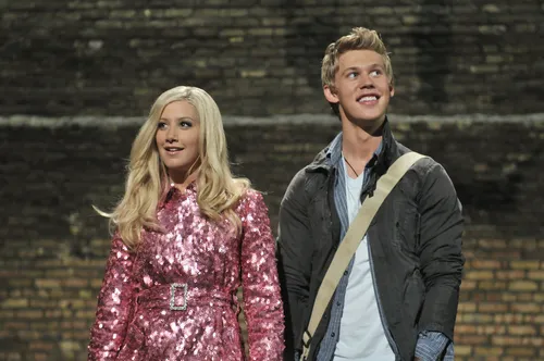 
					Imagineland 2026: relembre os filmes e séries da franquia High School Musical
				
				