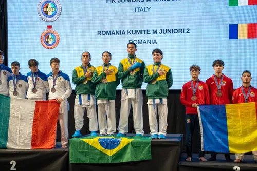 
					Paraibano Ícaro Vidal conquista três medalhas no Mundial de Karatê, na Eslovênia
				
				
