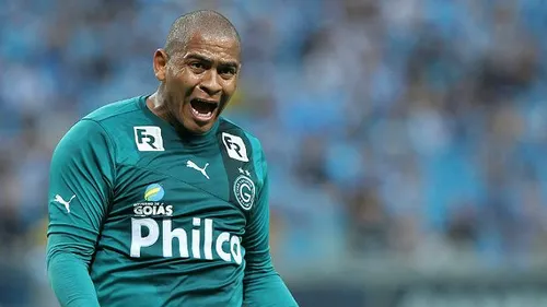 
					Relembre a carreira do atacante Walter, que está próximo de reforçar o Cruzeiro-PB
				
				