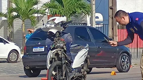
					Motorista de caminhonete suspeito de matar homem se entrega para a polícia, em João Pessoa
				
				