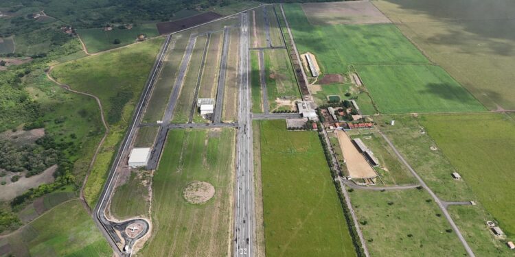 Aeroclube da PB cobra R$ 40 milhões de ex-presidente por supostas irregularidades; defesa rebate