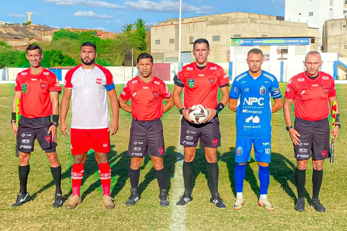 Cruzeiro-PB e Auto Esporte-PB empatam no jogo de ida da semifinal da 2ª divisão do Paraibano 2026