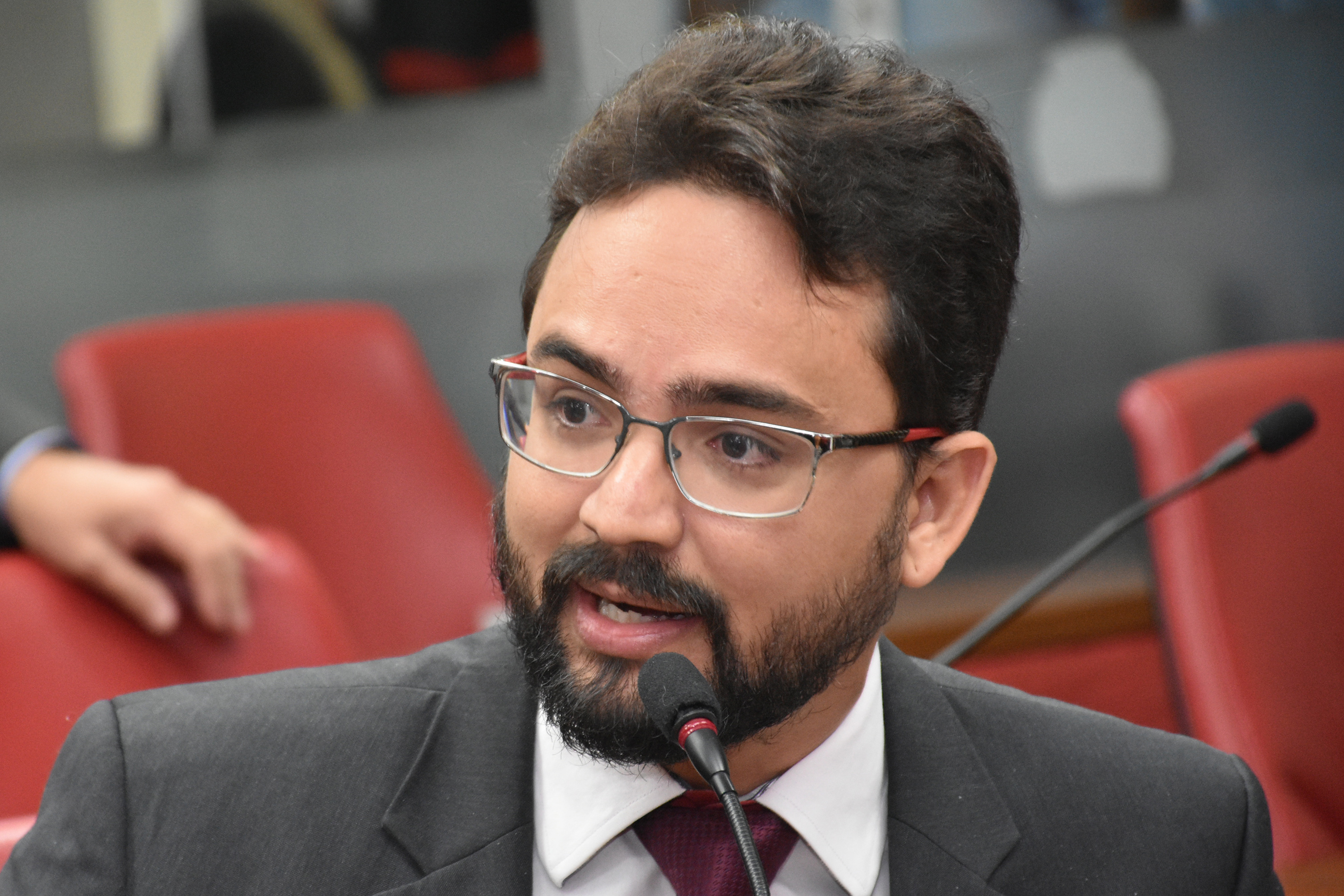 Gilmar Mendes 'derruba' decisões do TJPB e afasta reprovação de contas de Tibério Limeira