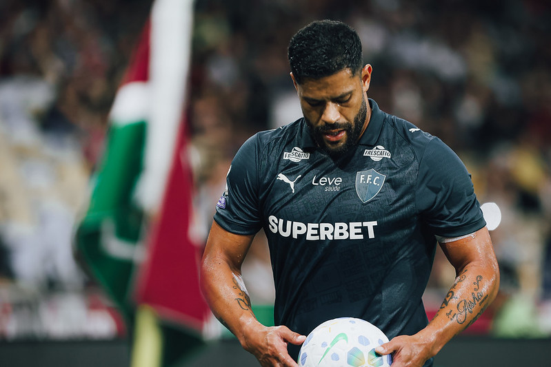 Hulk vive início de desprestígio no Fluminense após deixar o Atlético-MG